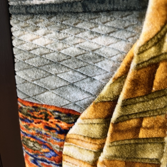 Unique Vintage Framed Hand Woven Silk Rug - Picture 5 of 5